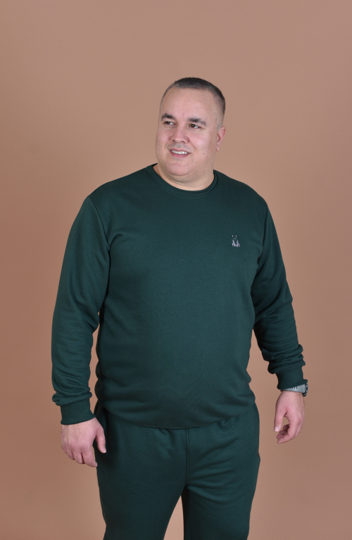Dark green hoodie with embroidery